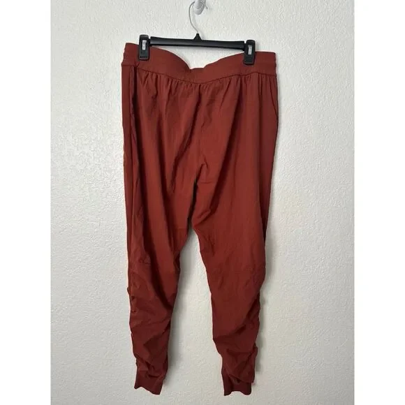 Lululemon Dance Studio Jogger Dark Terracota Size 12 - Picture 7 of 10